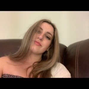 Meet your Posher, Emma